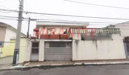 Sobrado de 280m² com 3 quartos em Água Fria