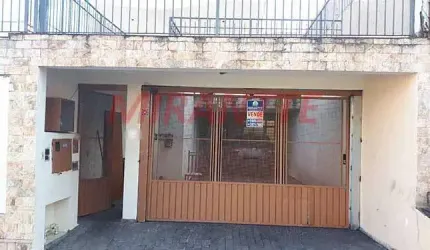 Sobrado de 304m² com 4 quartos em Chora Menino