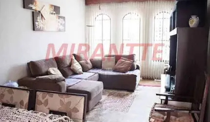 Sobrado de 171m² com 4 quartos em Vila Gustavo