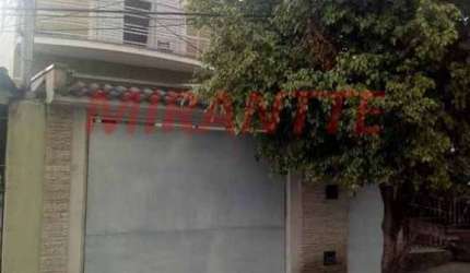 Sobrado de 240m² com 3 quartos em Cachoeirinha