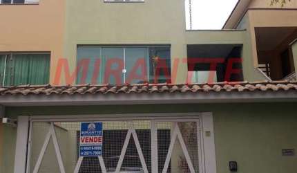 Sobrado de 181m² com 2 quartos em Santana