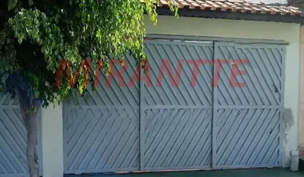 Sobrado de 198m² com 4 quartos em Freguesia do