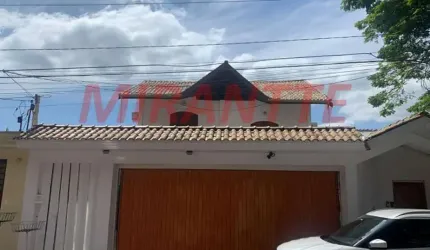 Sobrado de 353m² com 5 quartos em Barro Branco