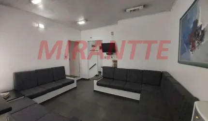 Sobrado de 94m² com 4 quartos em Santana