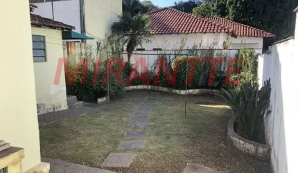 Sobrado de 220m² com 3 quartos em Horto Florestal