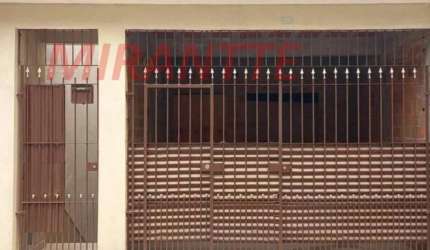 Sobrado de 212m² com 6 quartos em Tremembe