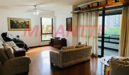 Apartamento de 240m² com 4 quartos em Santana
