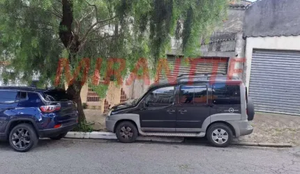 Casa terrea de 200m² com 2 quartos em Água Fria