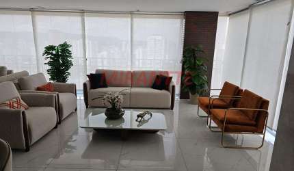 Apartamento de 360m² com 4 quartos em Santa Terezinha