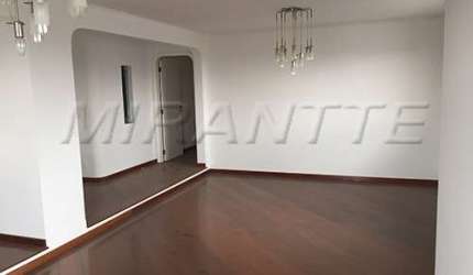 Apartamento de 268m² com 4 quartos em Santana