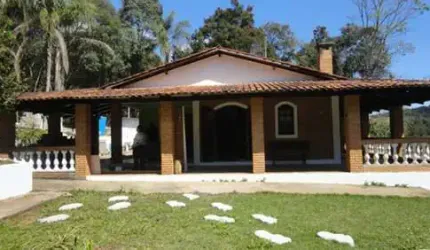 Casa terrea com 3 quartos em Jardim do Papai