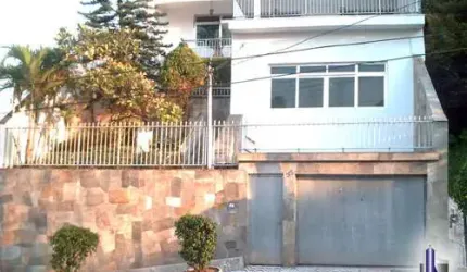 Casa terrea de 600m² com 4 quartos em Jardim São Bento