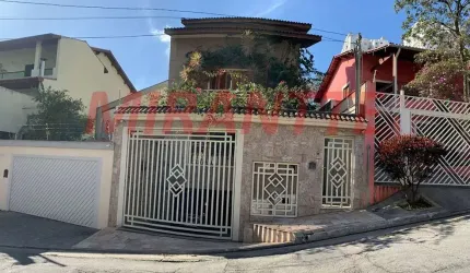 Sobrado de 440m² com 3 quartos em Mandaqui
