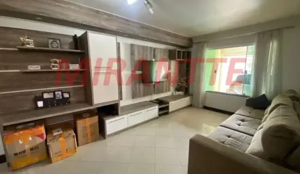 Sobrado de 132m² com 4 quartos em Jaçana