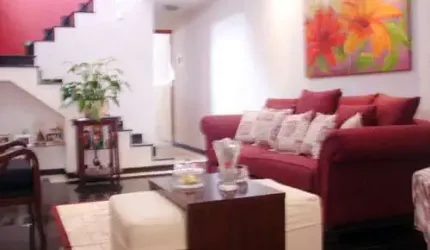 Sobrado de 112m² com 3 quartos em Vila Leonor