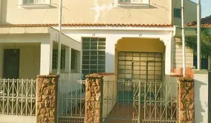 Terreno de 100m² com 3 quartos em Pari