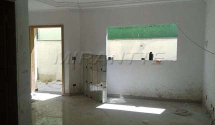 Cond. fechado de 150m² com 3 quartos em Parada Inglesa