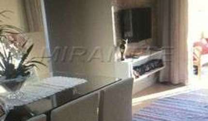 Apartamento de 68m² com 3 quartos em Jardim Climax