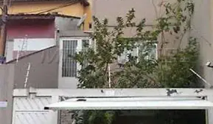 Sobrado de 124m² com 2 quartos em Vila Carbone