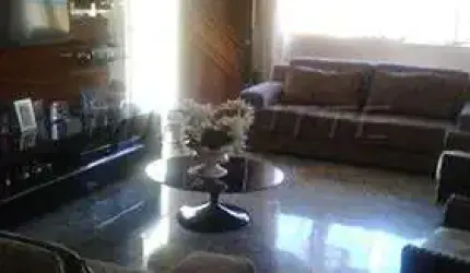 Sobrado de 190m² com 4 quartos em Vila Maria Alta