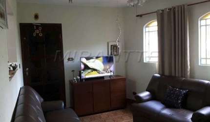 Sobrado de 76m² com 2 quartos em Vila Nova Mazzei