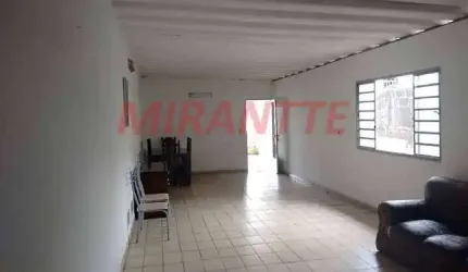Sobrado de 240m² com 3 quartos em Vila Celeste