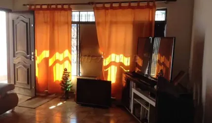 Sobrado com 5 quartos em Vila Bela Vista