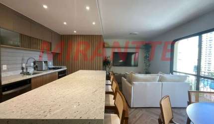 Apartamento de 72m² com 2 quartos em Santana