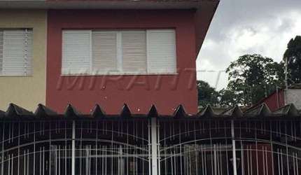 Sobrado de 215m² com 3 quartos em Tremembe