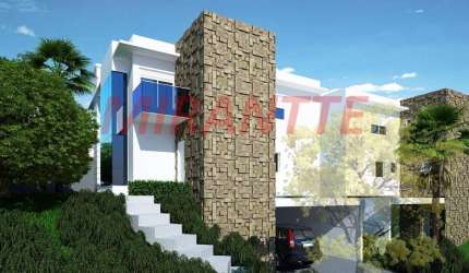 Cond. fechado de 360m² com 4 quartos em Jardim Floresta