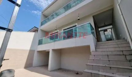 Sobrado de 185m² com 4 quartos em Tremembe