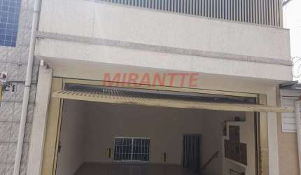 Sobrado de 240m² com 4 quartos em Jardim Centenario