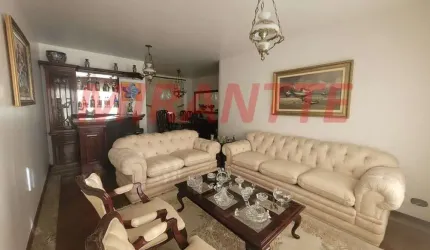 Apartamento de 125m² com 3 quartos em Água Fria