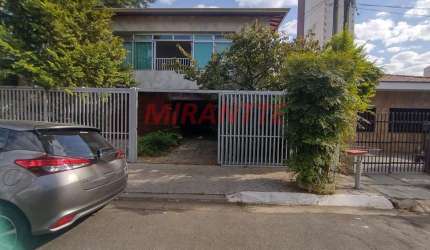 Sobrado de 225m² com 4 quartos em Santana