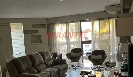 Apartamento de 210m² com 4 quartos em Santana