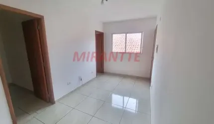 Apartamento de 44m² com 2 quartos em Vila Gustavo