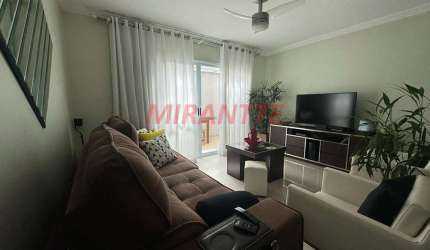 Cond. fechado de 136m² com 3 quartos em Santa Terezinha
