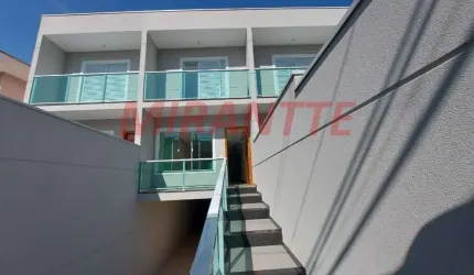 Sobrado de 221m² com 3 quartos em Vila Nivi