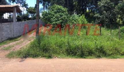Casa terrea de 60m² com 2 quartos em Serra da Cantareira
