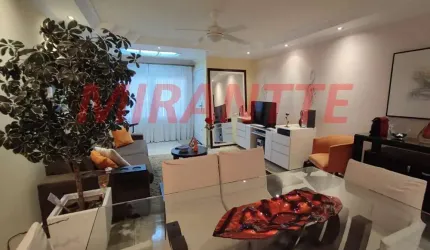 Sobrado de 196m² com 3 quartos em Vila Mazzei