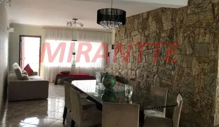 Sobrado de 232m² com 3 quartos em Vila Isolina Mazzei