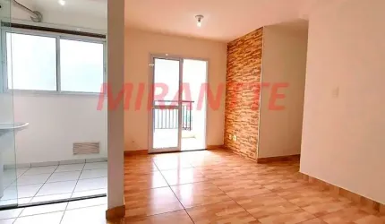 Apartamento de 49m² com 2 quartos em Vila Mazzei