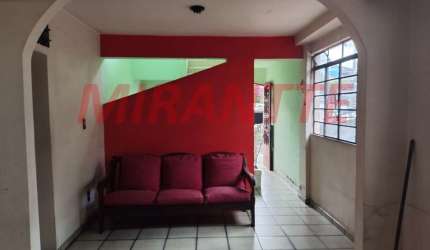 Sobrado de 190m² com 4 quartos em Chora Menino