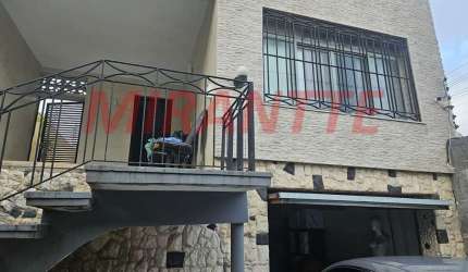 Sobrado de 245m² com 6 quartos em Vila Maria Alta