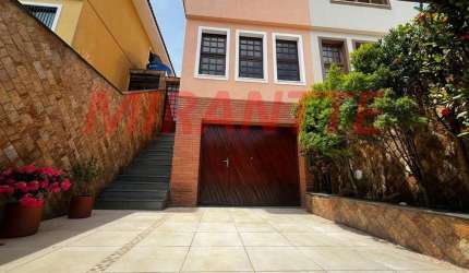 Sobrado de 165m² com 3 quartos em Imirim