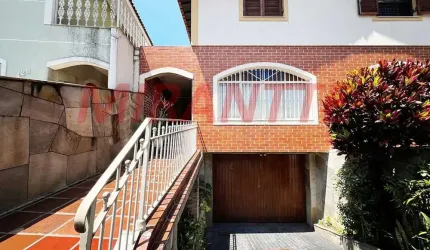 Sobrado de 167m² com 3 quartos em Parada Inglesa
