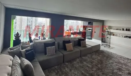 Apartamento de 157m² com 3 quartos em Centro