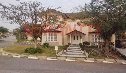 Cond. fechado de 931.43m² com 4 quartos em Condomínio Residencial Euroville