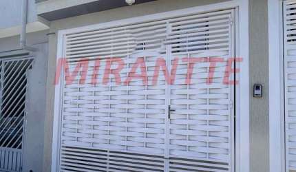 Sobrado de 120m² com 3 quartos em Vila Dionisia