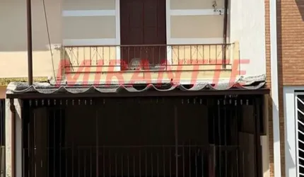 Sobrado de 68m² com 2 quartos em Vila Santos
